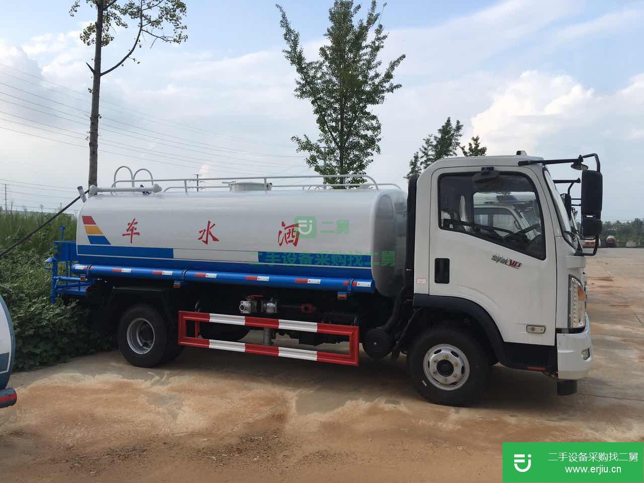湖北出售二手東風(fēng)灑水車九成新