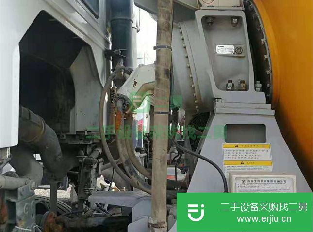 山東出售二手中國重汽12方混凝土攪拌車