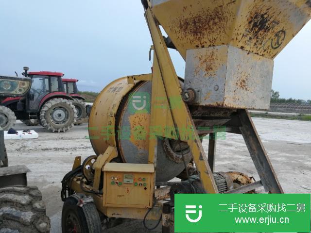 黑龍江出售二手移動500滾筒攪拌機