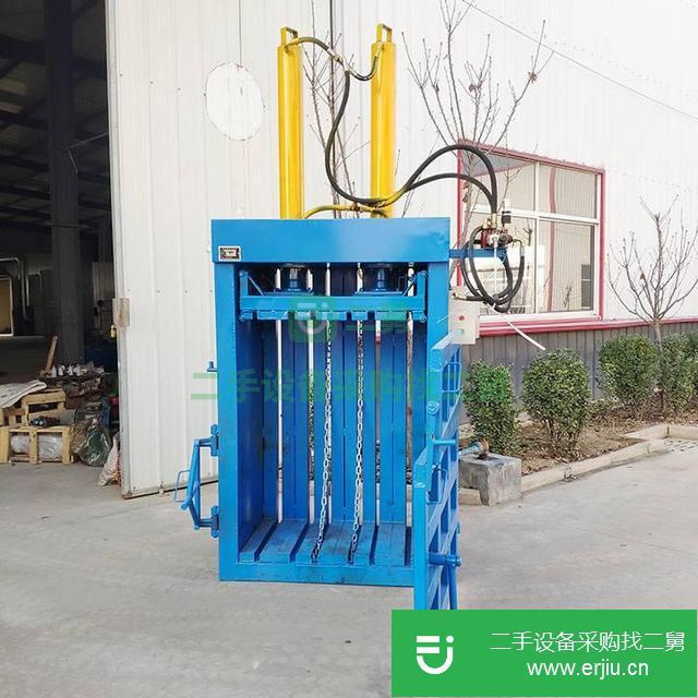 山東出售二手廢紙皮臥式液壓打包機