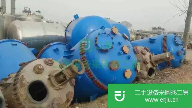 山東出售二手不銹鋼反應(yīng)釜