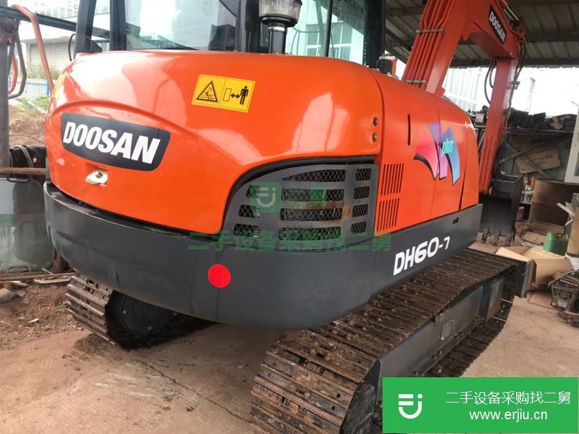 四川省出售二手斗山DH60LC- 挖掘機