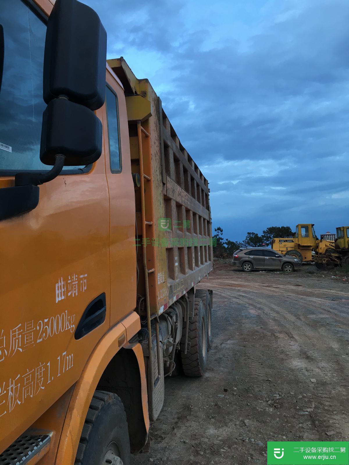 云南出售二手聯(lián)合重卡自卸車