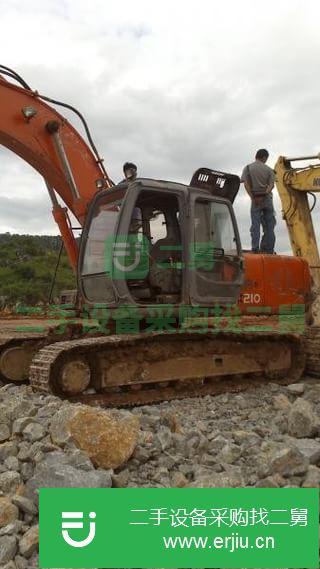 云南出售二手小松200-6挖掘機
