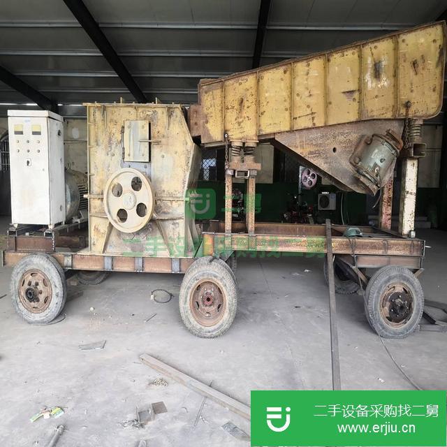 山東出售二手移動(dòng)破碎機(jī)