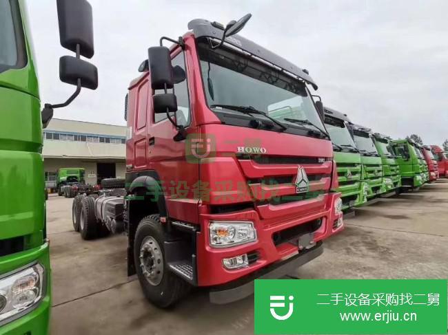 江西出售二手中國(guó)重汽豪沃T7牽引車