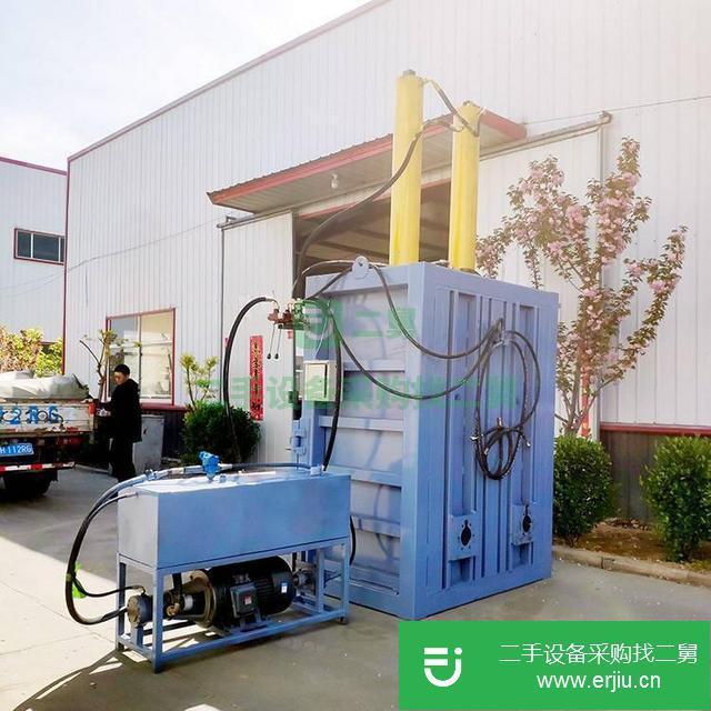 山東出售二手木皮壓塊打包機