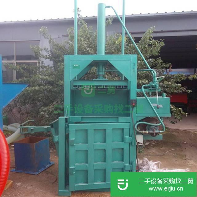 山東出售二手半自動立式液壓打包機