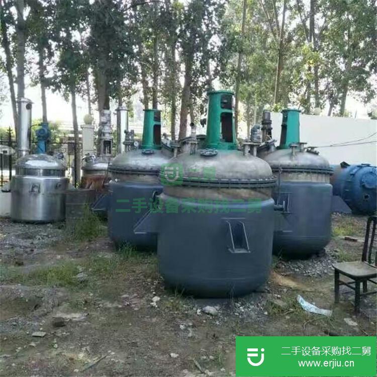 山東出售二手搪瓷反應(yīng)釜