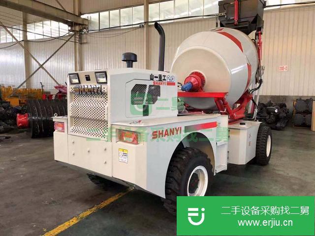新疆出售二手全自動上料攪拌車
