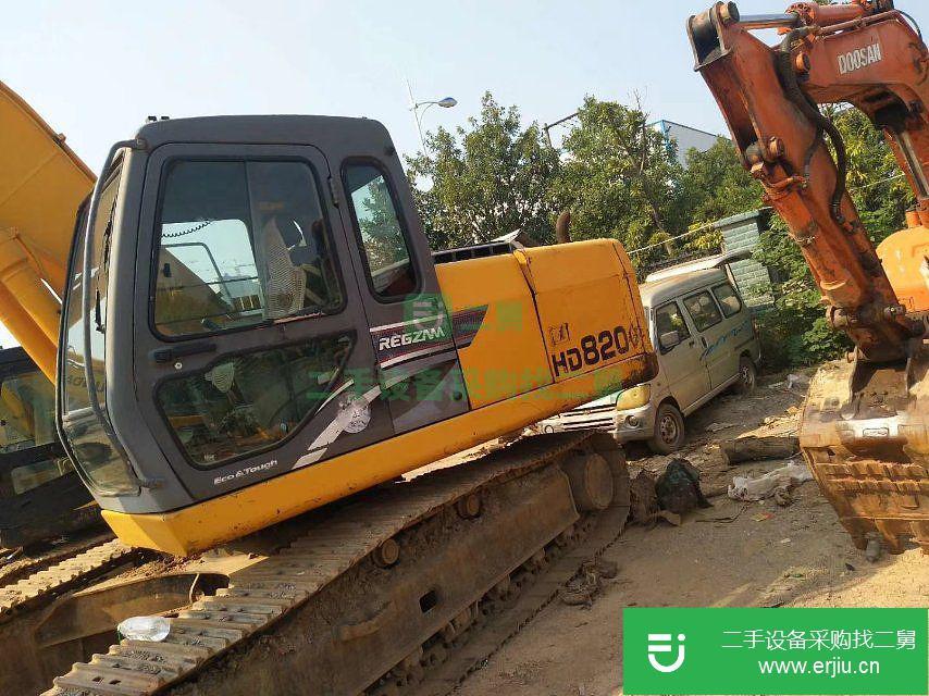 河南省出售二手加藤HD820V挖掘機