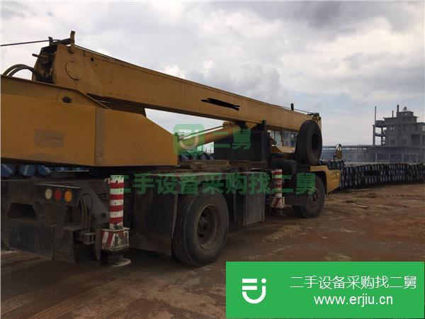 云南出售二手汽車吊九成新