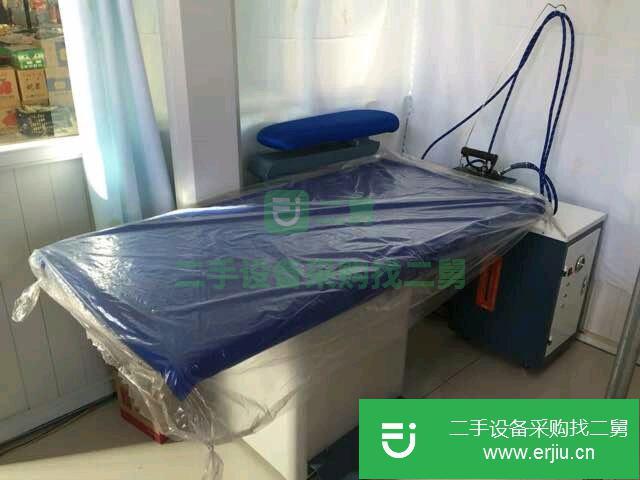 新疆出售二手干洗機九成新
