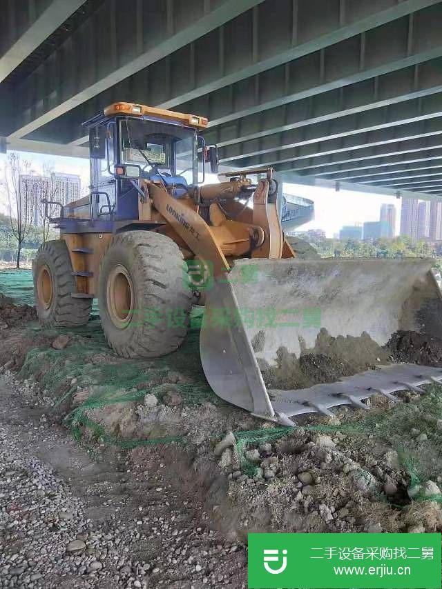 四川省出售二手龍工LG853D裝載機