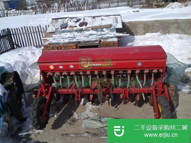 黑龍江出售二手小麥14行條播機