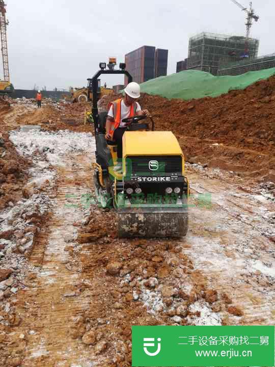 四川省出售二手YZC13壓路機