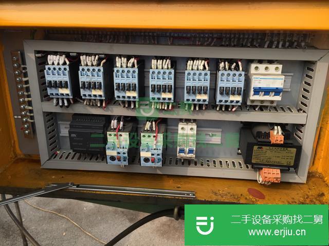 江蘇出售二手沈陽中捷Z3050搖臂鉆床