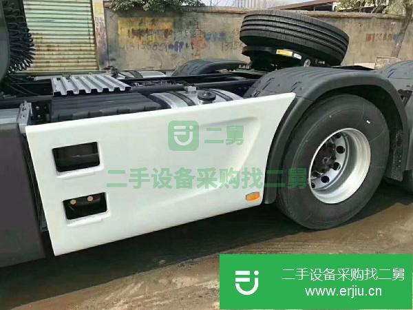 江西出售二手東風(fēng)天龍牽引車