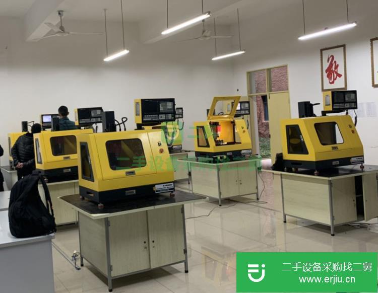廣東出售二手創(chuàng)客數(shù)控機(jī)床