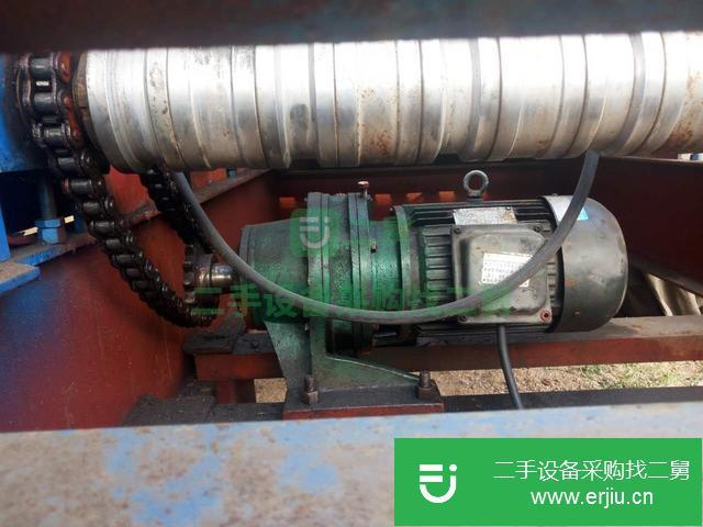 山東出售二手彩鋼板壓瓦機