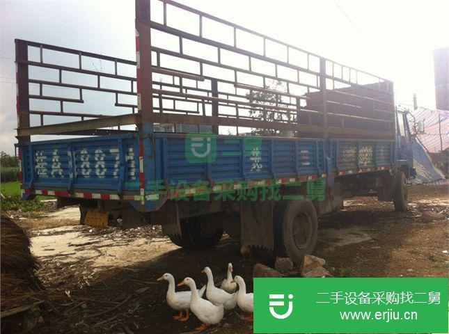 廣西出售二手東風柳汽前二后四排半倉柵載貨車