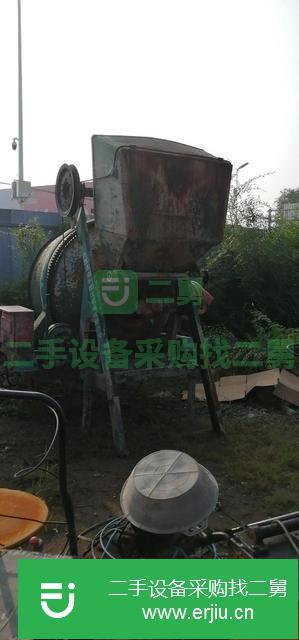 遼寧出售二手攪拌機九成新