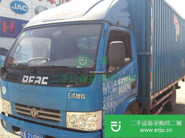 四川出售二手銳鈴前二后四2.2噸廂式貨車