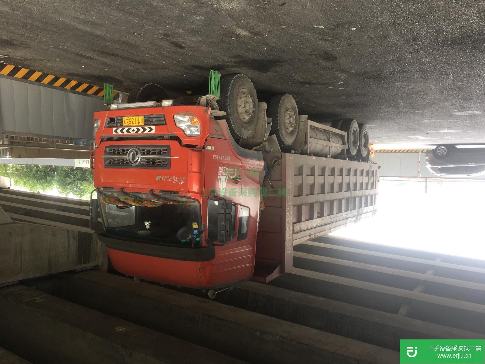 四川出售二手東風天龍自卸車