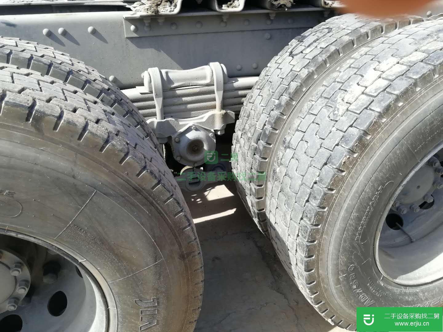 湖北出售二手東風(fēng)天龍牽引車
