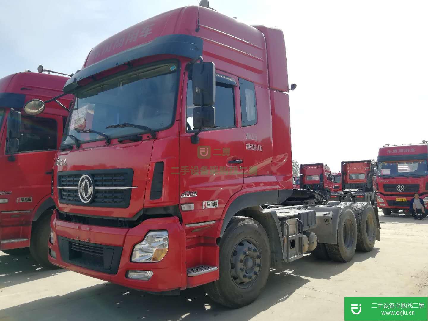 湖北出售二手東風(fēng)天龍牽引車