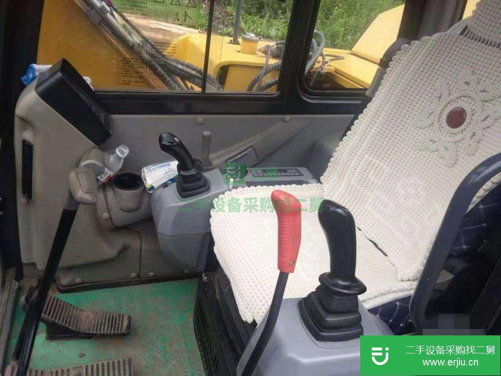 遼寧省出售二手中聯(lián)重科ZE85挖掘機(jī)