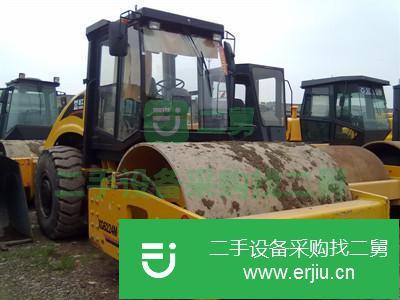 上海出售二手振動(dòng)壓路機(jī)
