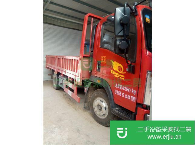 江蘇出售二手豪沃中型貨車