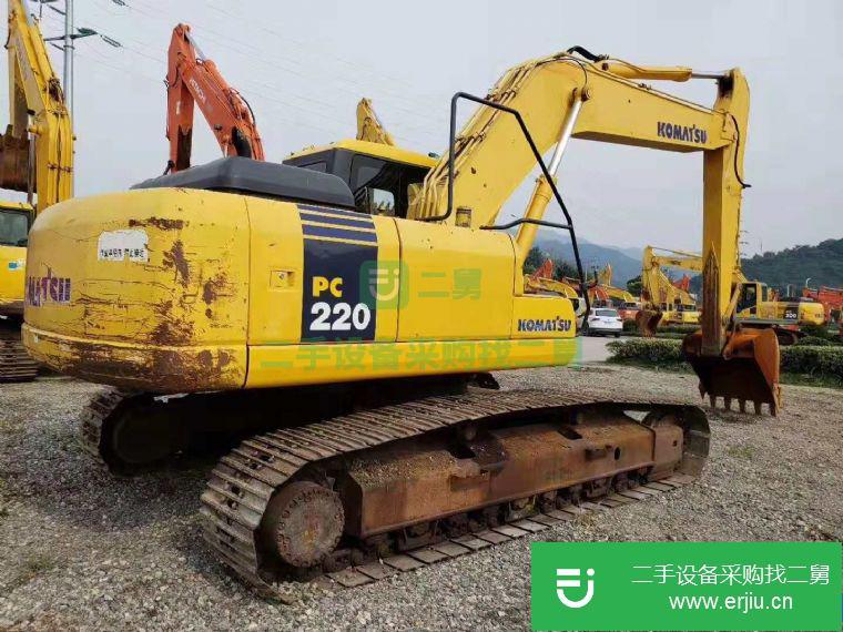 廣西出售二手小松220-7挖掘機