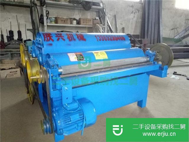 山東出售二手小型梳絨機(jī)
