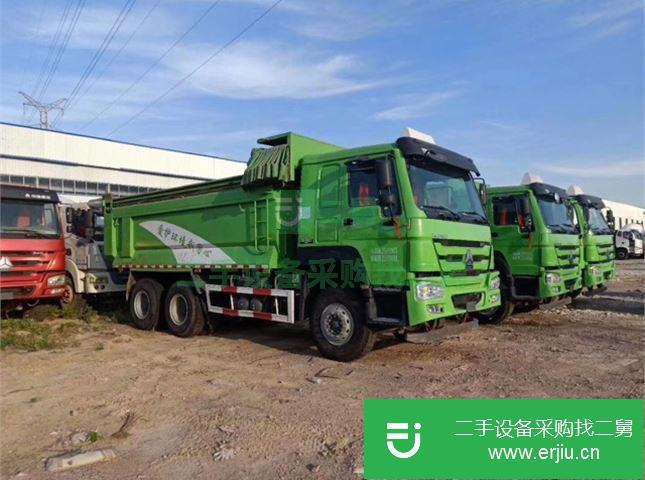 山東出售二手豪沃自卸車