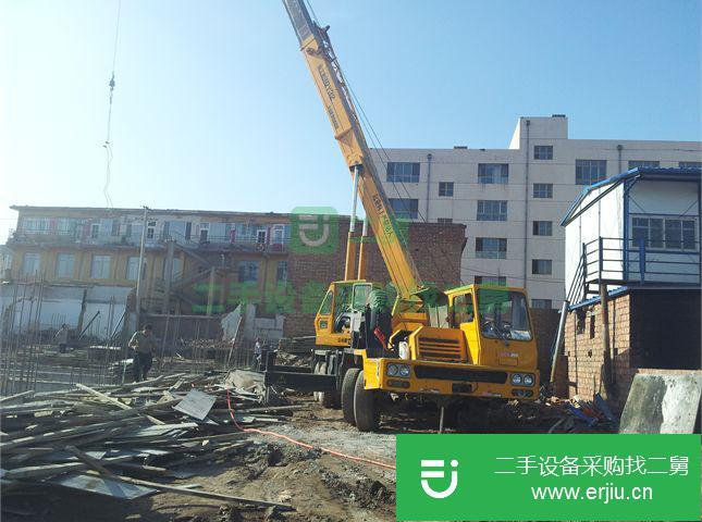 內(nèi)蒙古出售二手中聯(lián)汽車吊