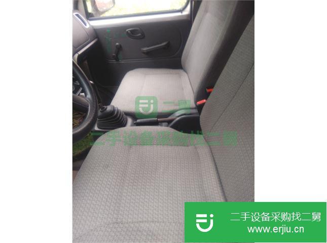 廣東出售二手新豹單排倉(cāng)柵式貨車(chē)