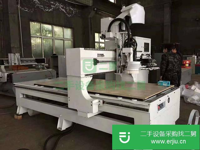 遼寧出售二手加工中心雕刻機