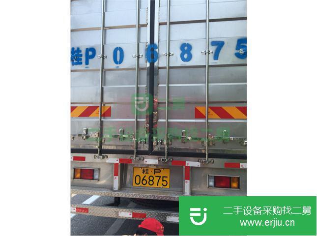 廣西出售二手東風柳前二后四廂式貨車