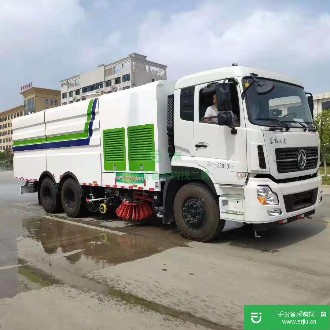 山東出售二手大型掃路車