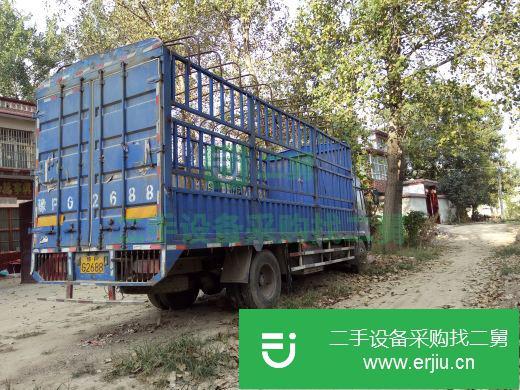 河南出售二手青島解放前二后四倉(cāng)柵載貨車