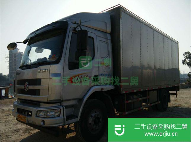 廣西出售二手東風柳前二后四廂式貨車