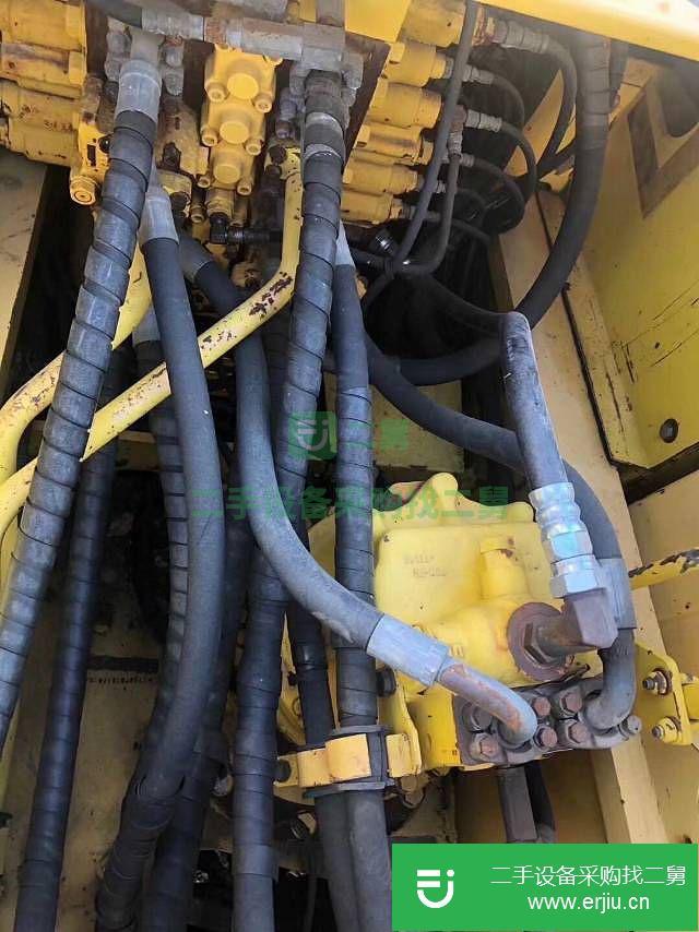 上海市出售二手小松PC240-6挖掘機