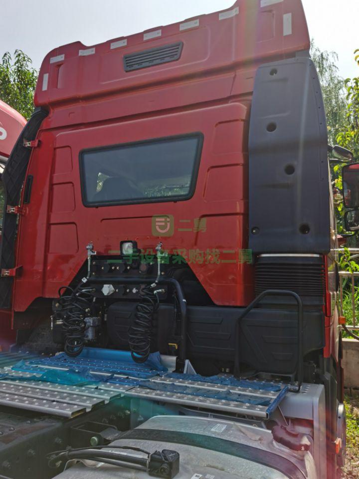 山東出售解放J6 550馬力 領航版南方款牽引車