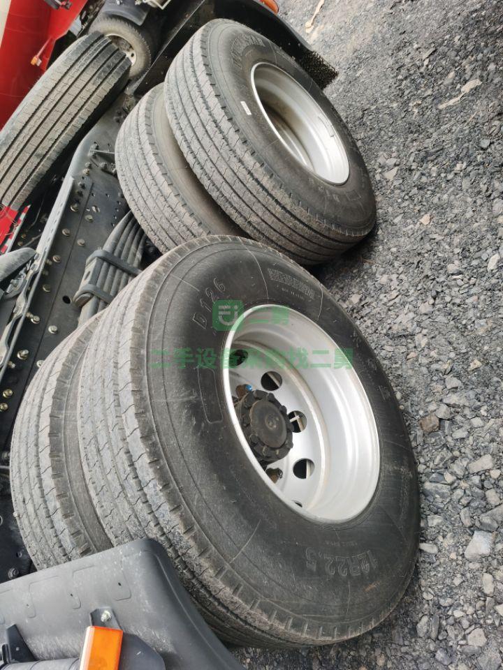山東出售國六歐曼GTL LNG燃氣車430馬力牽引車