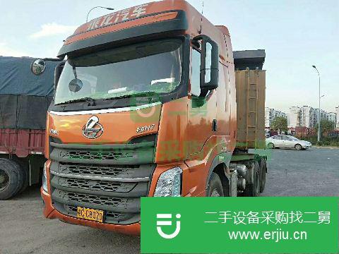 江西出售二手廂式半掛車(chē)