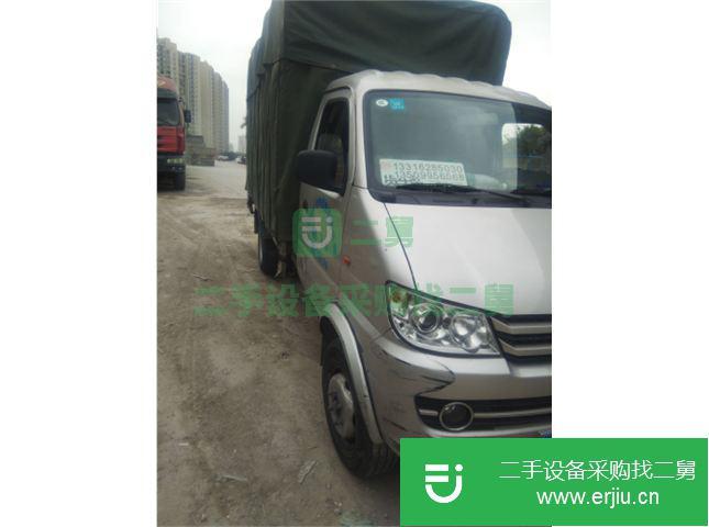 廣東出售二手新豹單排倉(cāng)柵式貨車(chē)