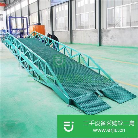 山東出售二手液壓貨梯