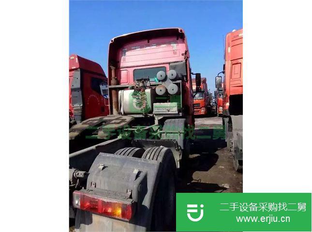 山東出售二手豪沃牽引車